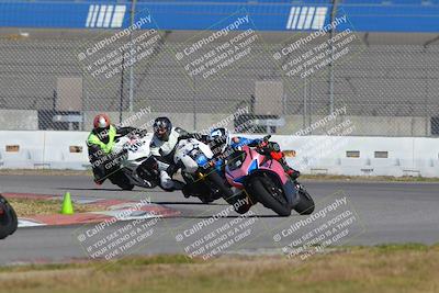 media/Nov-26-2022-Fastrack Riders (Sat) [[b001e85eef]]/Level 1/Session 3 Outside Turn 9/